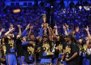 开云体育入口-包含球队准备多线作战，志在夺冠的词条