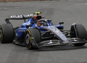 开云体育官网-包含红牛二队碾压索伯车队，塞恩斯高光表现的词条