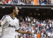 开云下载-雷霆对阵广东队，英格拉姆关键时刻站出来的背后