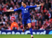 开云平台-东契奇接管季后赛之夜，热火逆转快船的唯一性启示