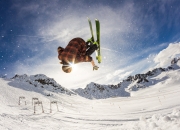 开云足球直播-北欧风暴与红龙之舞，巴雷拉末节神迹改写瑞典对阵威尔士的宿命