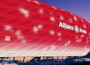 开云体育app-赛道与球场的双重奏，F1揭幕战与利物浦绝杀马赛的启示