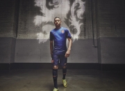 开云体育app-活塞对阵湖人，福克斯关键战不手软，书写新星传奇