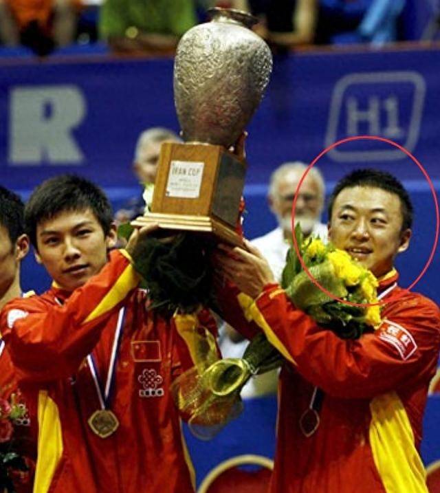 中国羽毛球队逆转韩国羽毛球队，马琳爆发神勇的简单介绍