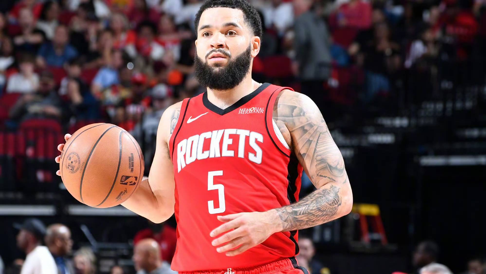 火箭鏖战公牛,特雷杨打破历史纪录 火箭鏖战公牛,特雷杨打破历史纪录