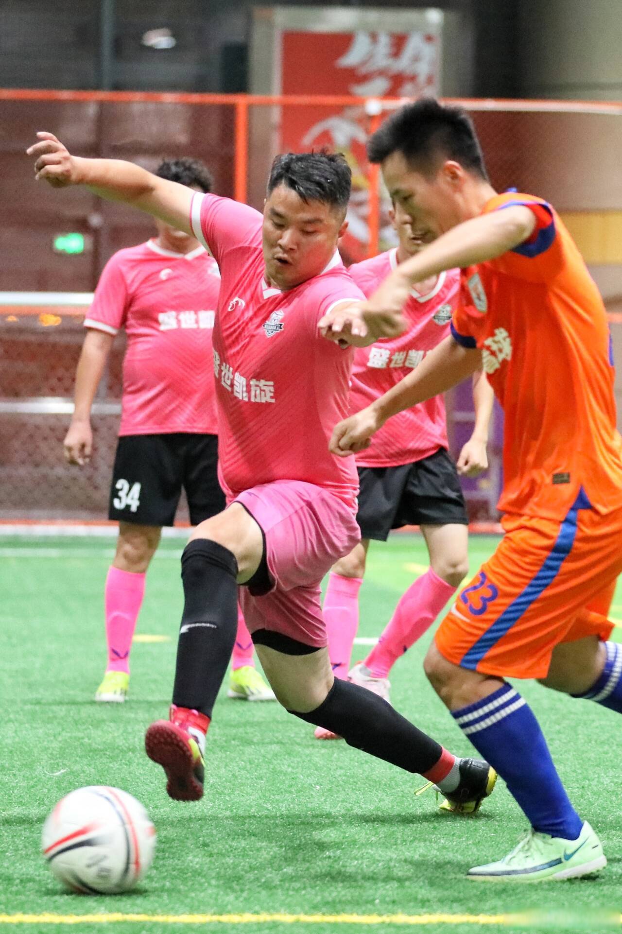 包含球员技术再度提升,场上风采十足的词条 包含球员技术再度提升,场上风采十足的词条