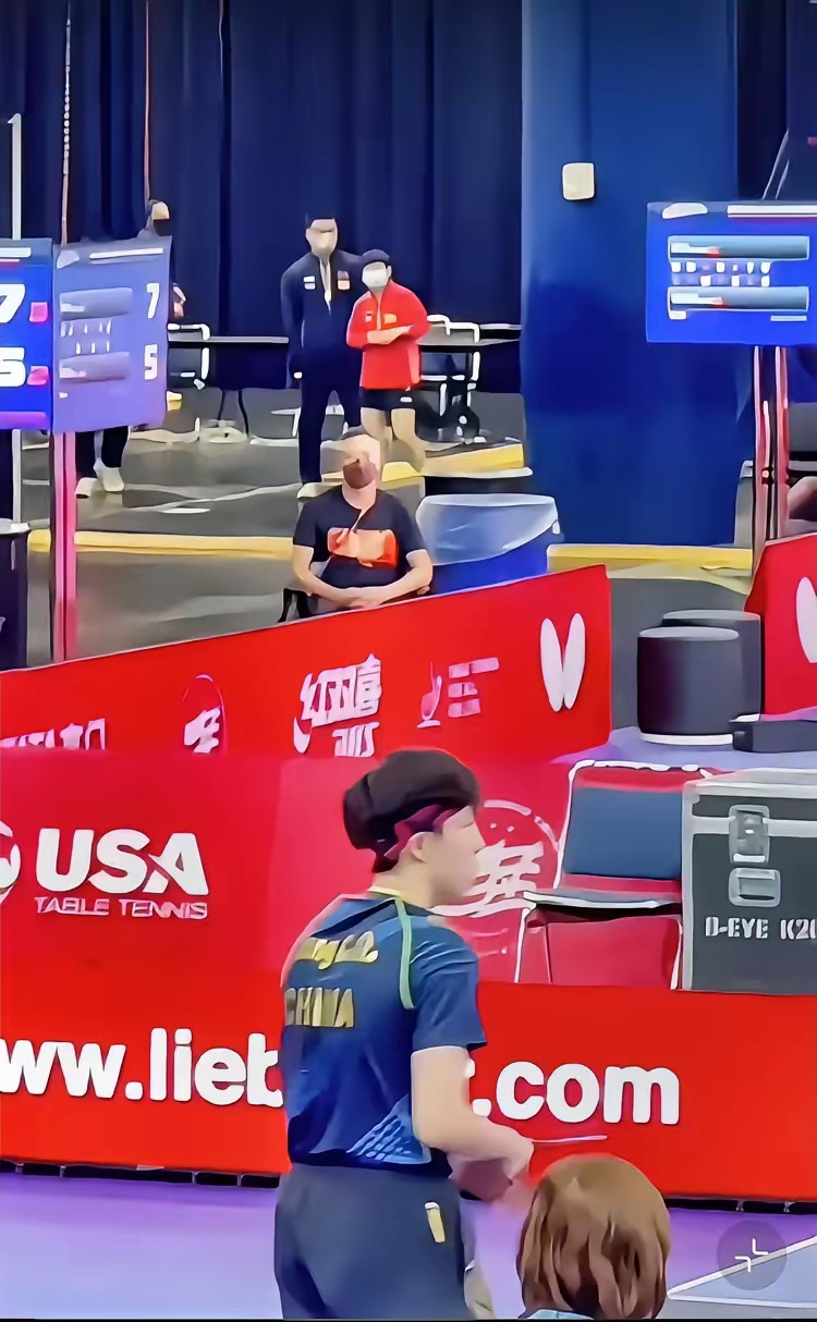 外国选手精湛技巧赢得掌声 外国选手精湛技巧赢得掌声