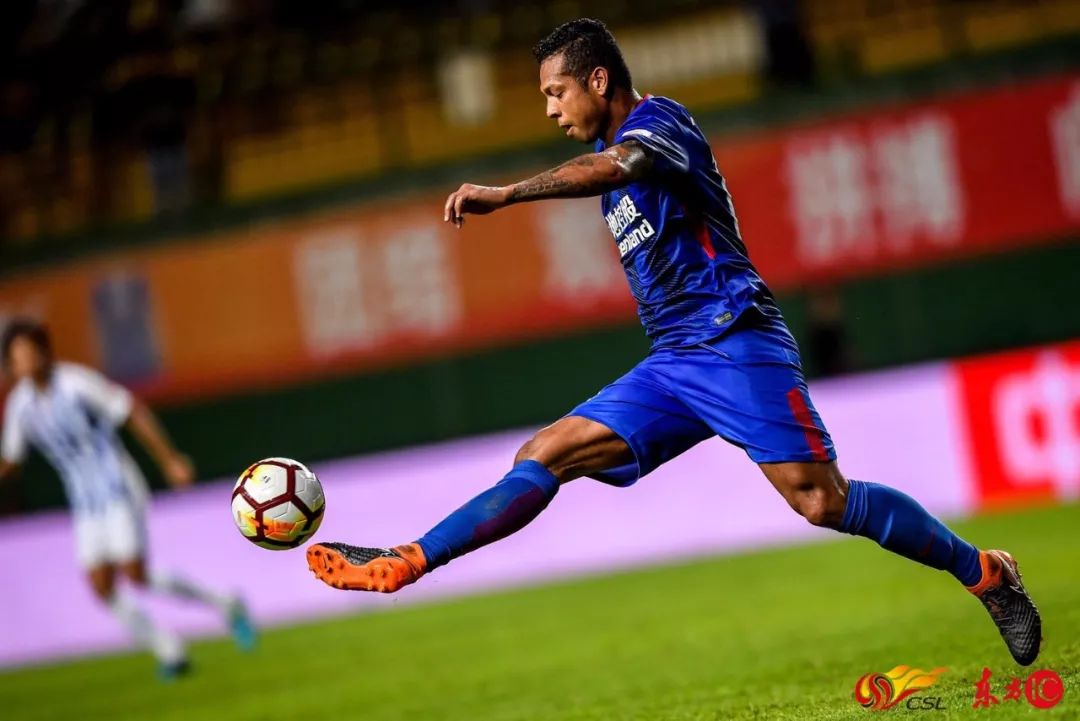 包含天津泰达与山东鲁能大战在即的词条