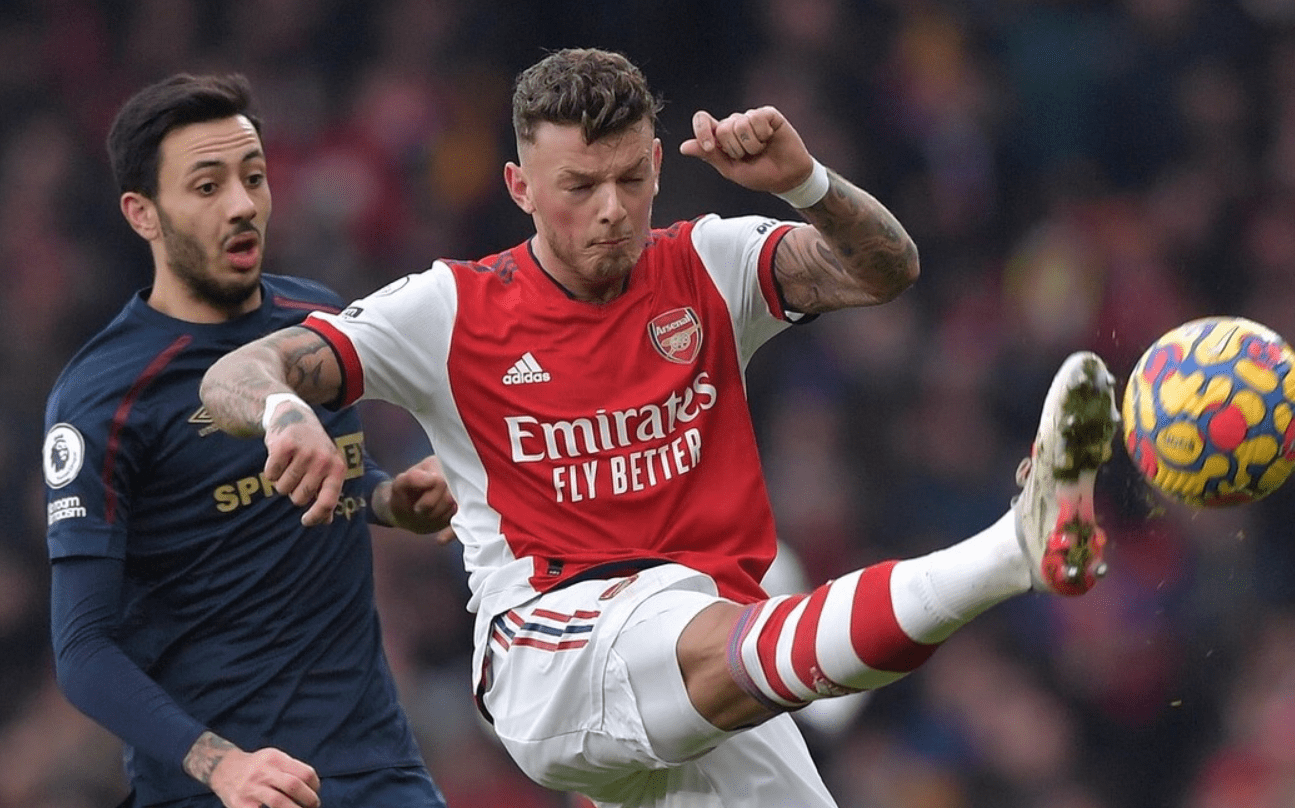 阿森纳全取三分，升入积分榜前列的简单介绍