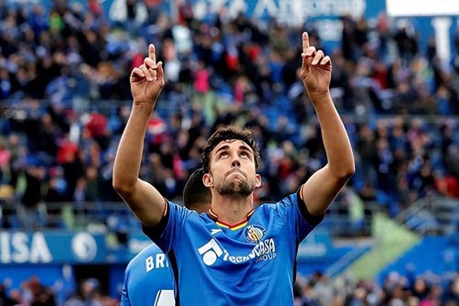 格拉纳达主帅赞誉球队表现，信心满满