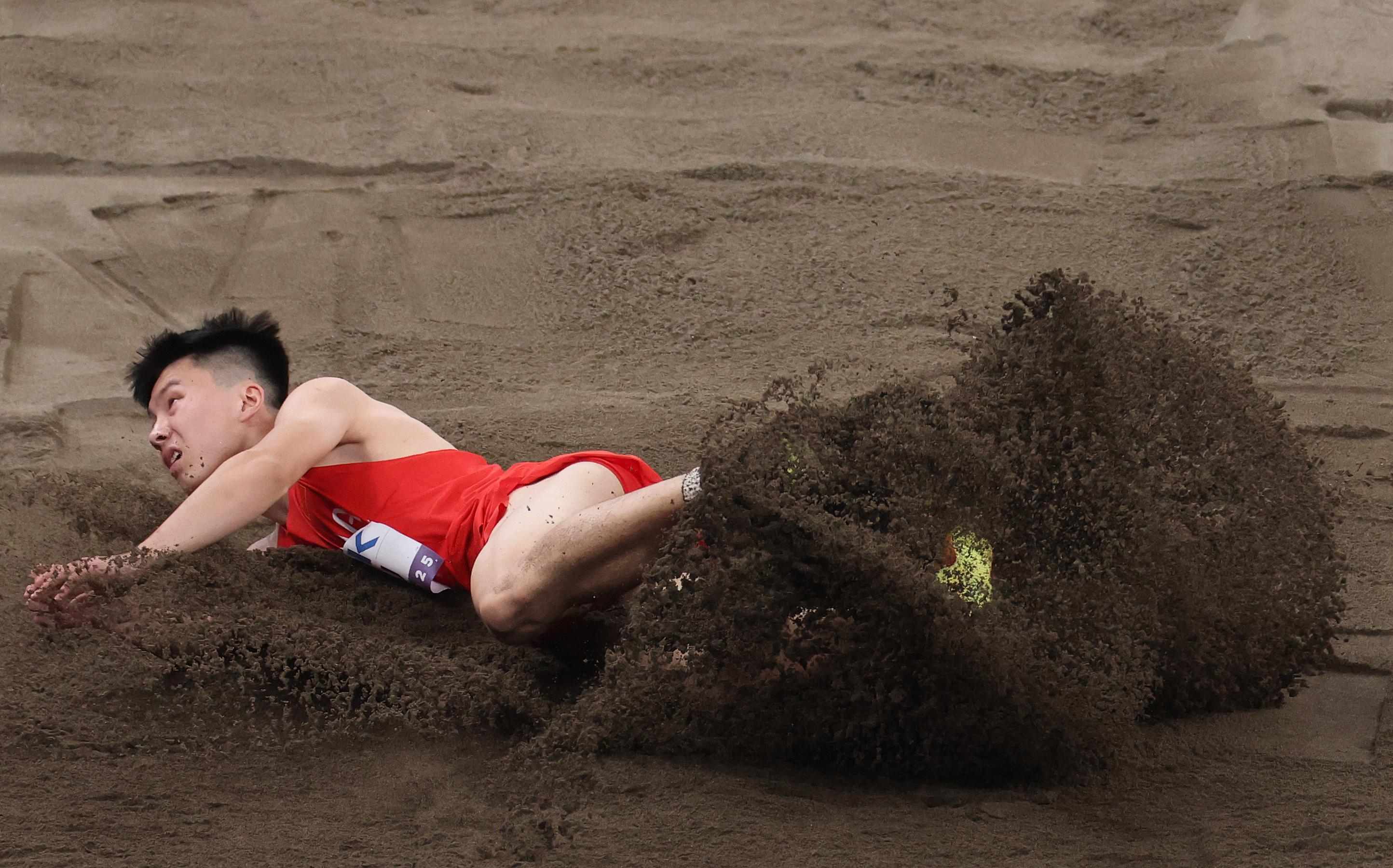 澳大利亚选手突破自我，赢得田径比赛金牌！的简单介绍