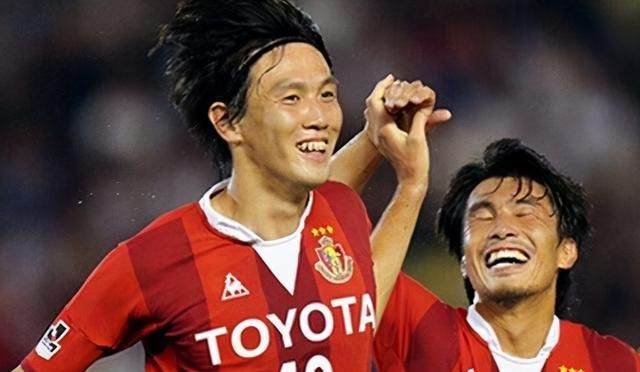 广岛俱乐部力克对手晋级淘汰赛