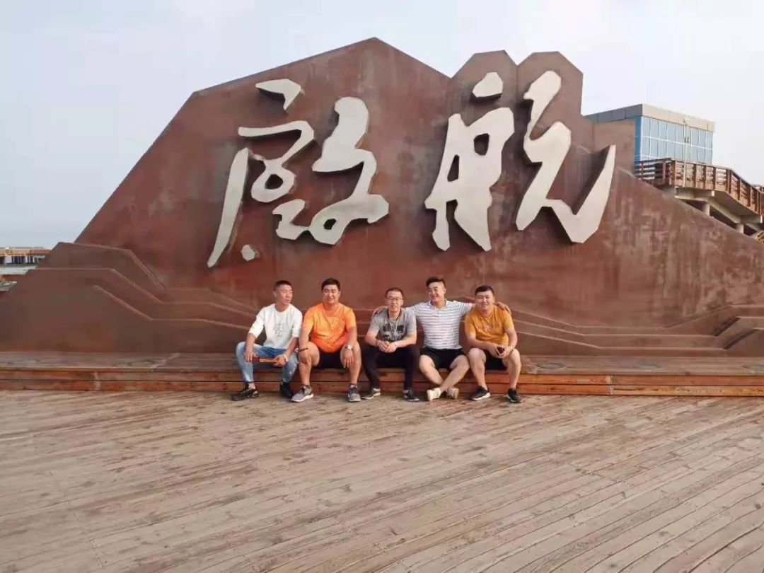 荆州风雷威势磅礴砥砺前行力逐前的简单介绍 荆州风雷威势磅礴砥砺前行力逐前的简单介绍