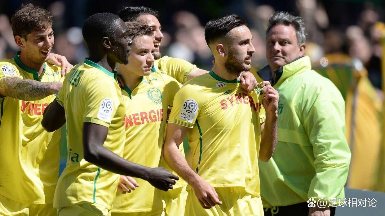 包含南特连续三场不胜，降级形势严峻的词条