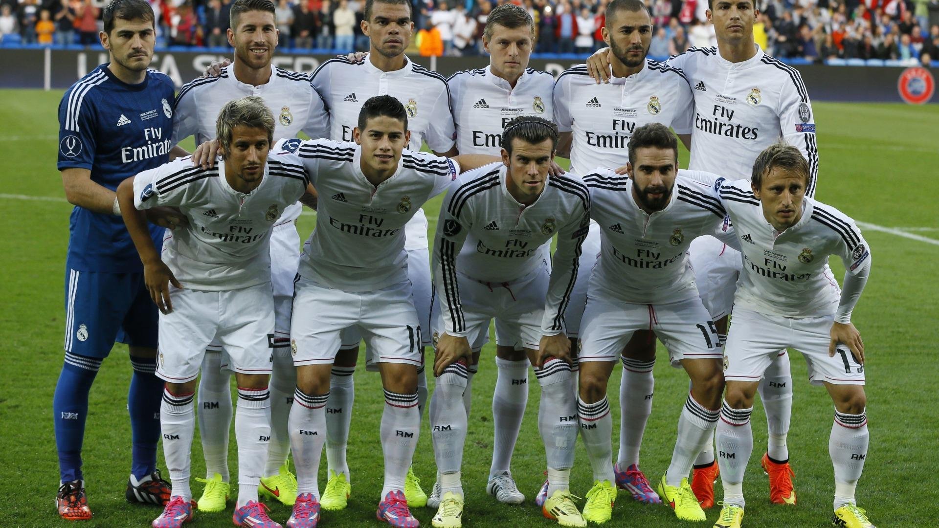 年度焦点之战之夜，伊布存在感拉满