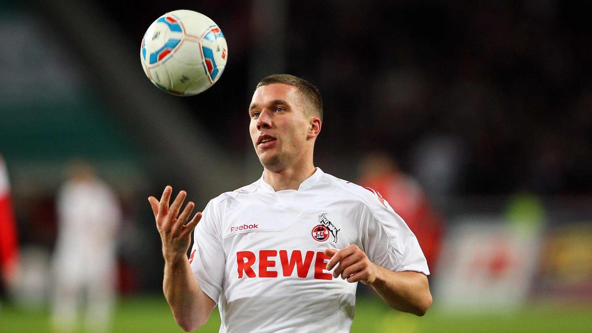 墨西哥制霸日本，金玟哉成为关键先生