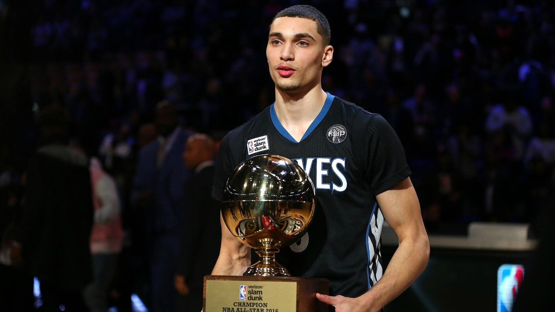 阿圭罗爆发改写美洲足球版图,洪都拉斯险胜突尼斯揭示世界杯新秩序