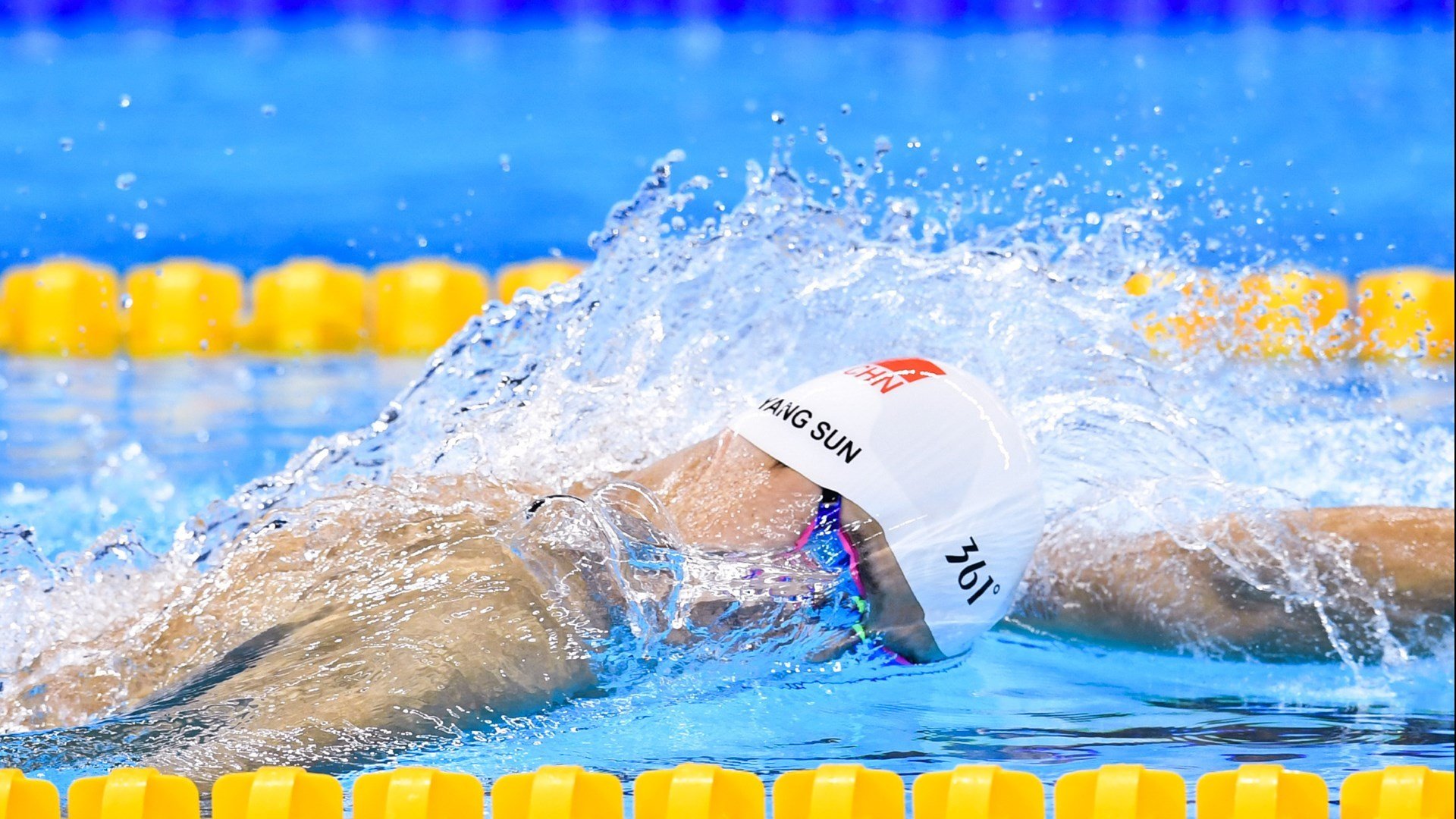 跨越赛场的统治力，从公牛强压雄鹿到乔治在美加墨世界杯的接管时刻